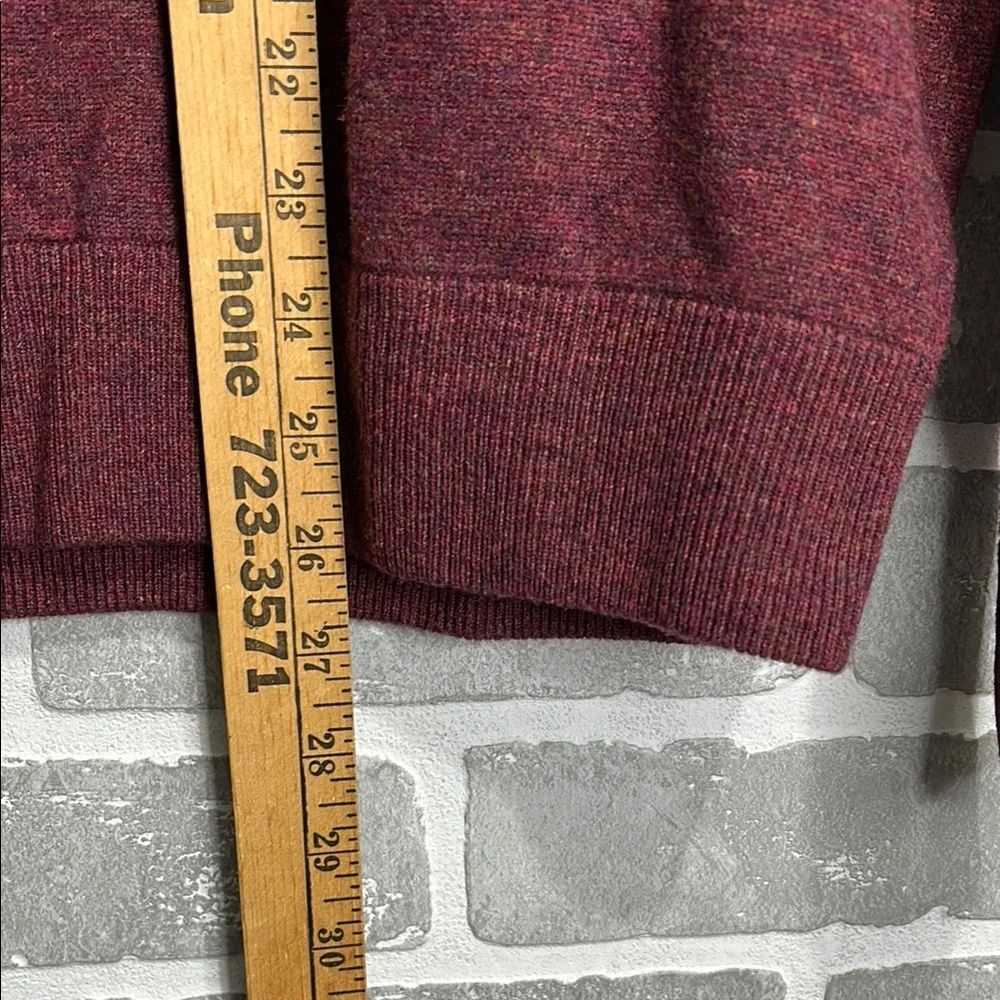 Peter Millar Burgundy V-Neck Sweater Mens Med 90% Wool 10% Cashmere Luxury‎ Knit
